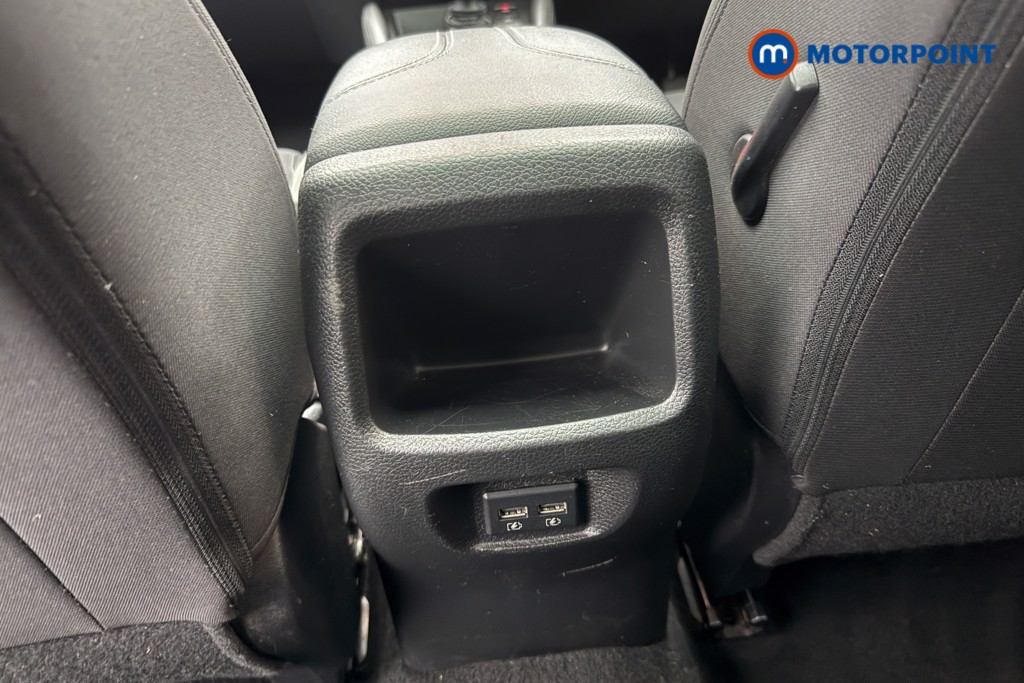 Nissan Qashqai N-Connecta Manual Petrol SUV - Stock Number (1660750) - 19th supplementary image