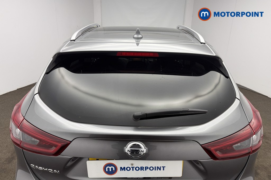 Nissan Qashqai N-Connecta Manual Petrol SUV - Stock Number (1660750) - 22nd supplementary image