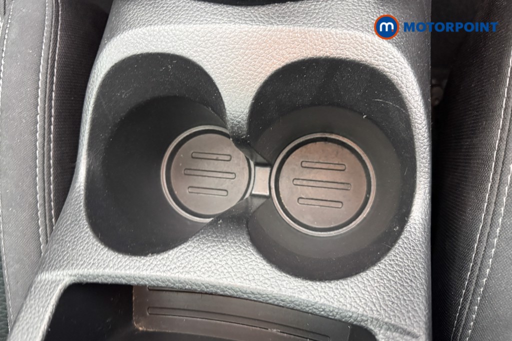 Nissan Qashqai N-Connecta Manual Petrol SUV - Stock Number (1660750) - 38th supplementary image