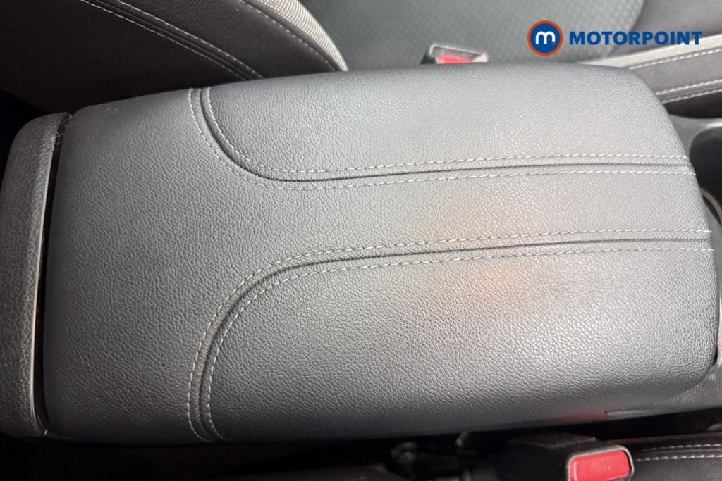 Nissan Qashqai N-Connecta Manual Petrol SUV - Stock Number (1660750) - 40th supplementary image