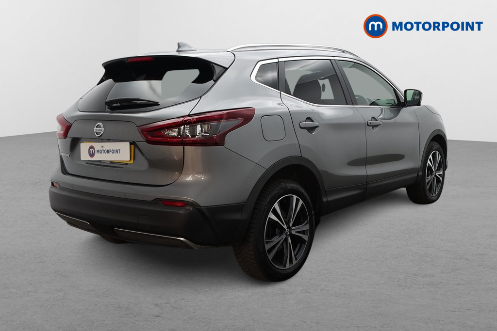 Nissan Qashqai N-Connecta Manual Petrol SUV - Stock Number (1660750) - Drivers side rear corner