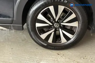 Volkswagen Taigo Life Manual Petrol SUV - Stock Number (1664124) - 47th supplementary image