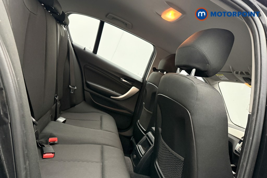 BMW 1 Series Se Business Manual Petrol Hatchback - Stock Number (1666546) - 9th supplementary image