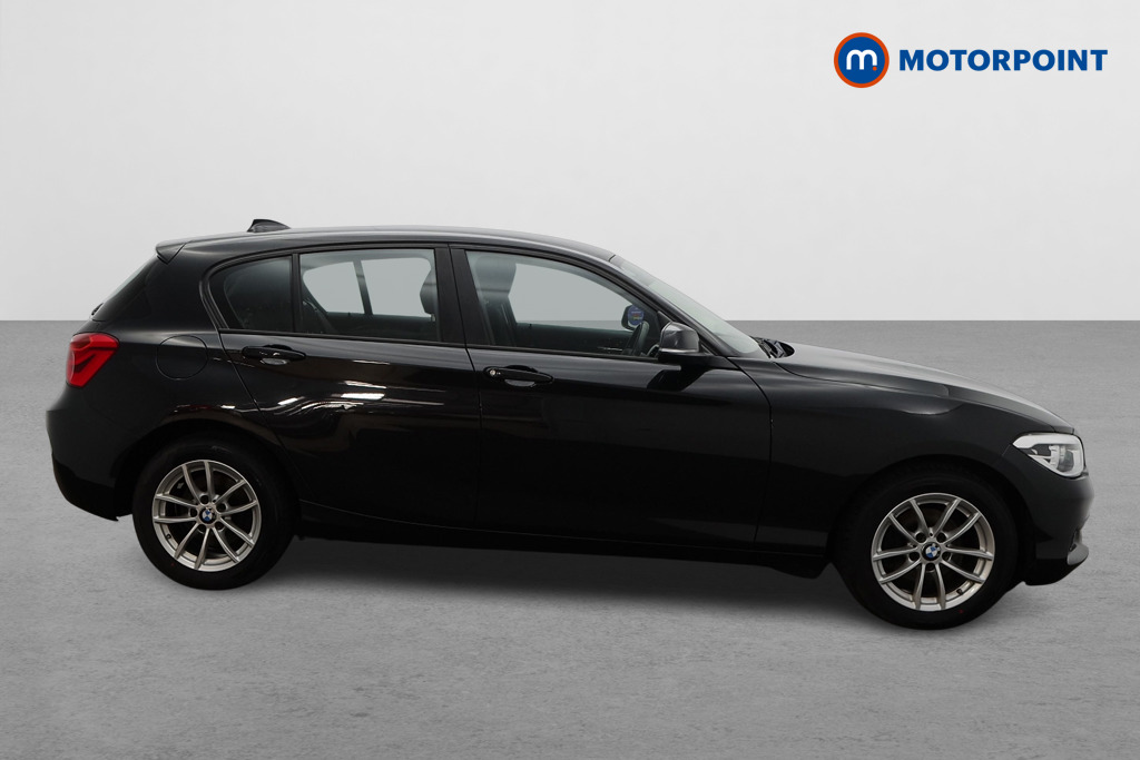 BMW 1 Series Se Business Manual Petrol Hatchback - Stock Number (1666546) - Drivers side
