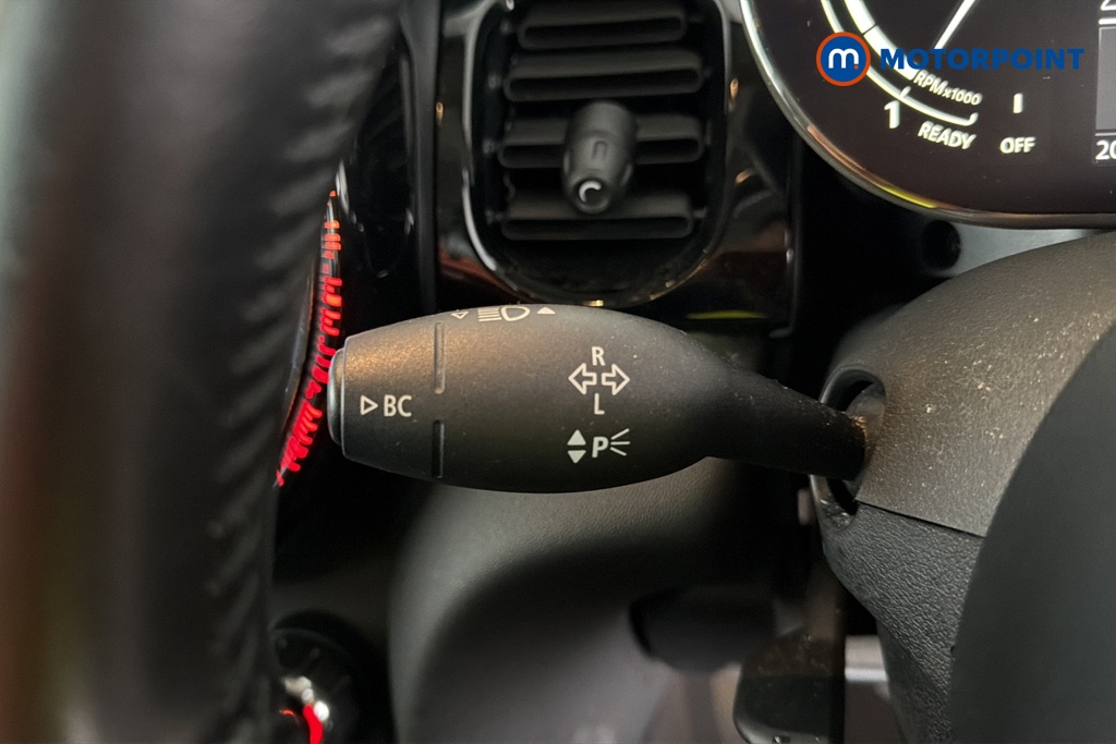 Mini Hatchback Cooper Classic Manual Petrol Hatchback - Stock Number (1670928) - 5th supplementary image