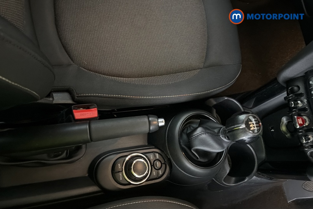 Mini Hatchback Cooper Classic Manual Petrol Hatchback - Stock Number (1670928) - 15th supplementary image