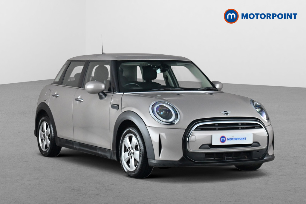 Mini Hatchback Cooper Classic Manual Petrol Hatchback - Stock Number (1670928) - Drivers side front corner