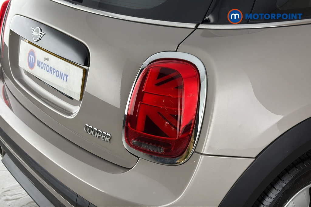 Mini Hatchback Cooper Classic Manual Petrol Hatchback - Stock Number (1670928) - 36th supplementary image