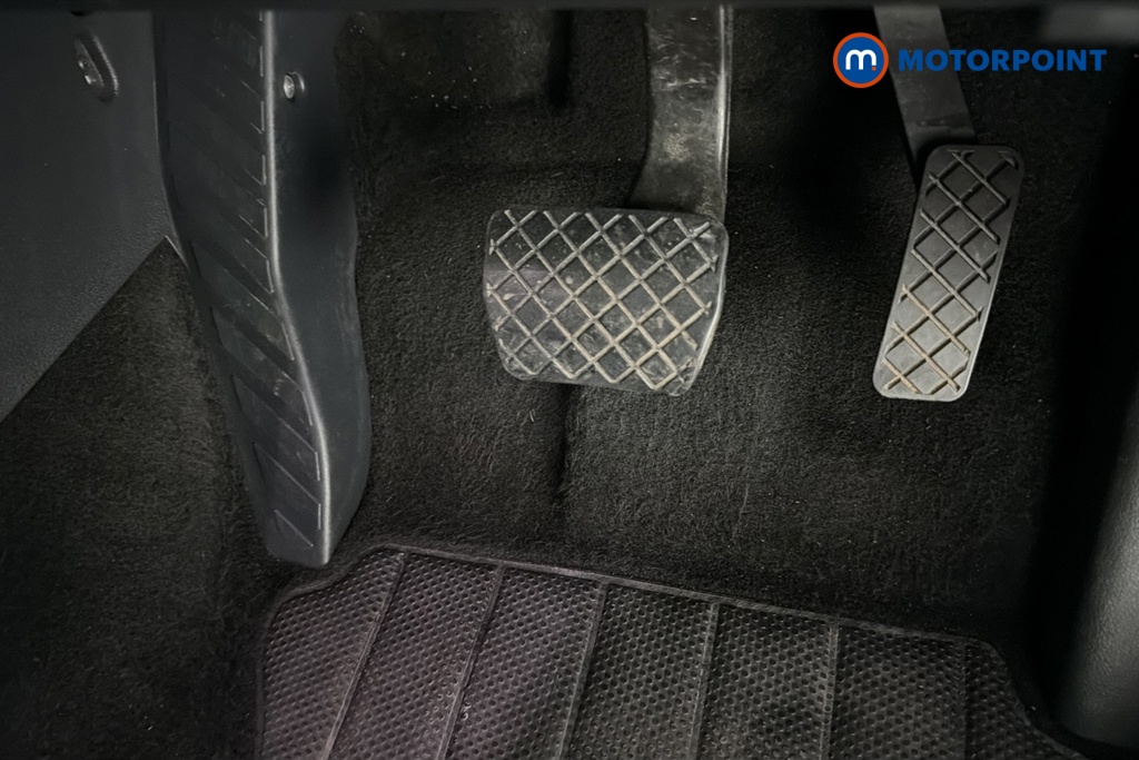 Volkswagen Caddy Maxi Life Automatic Petrol People Carrier - Stock Number (1673971) - 24th supplementary image