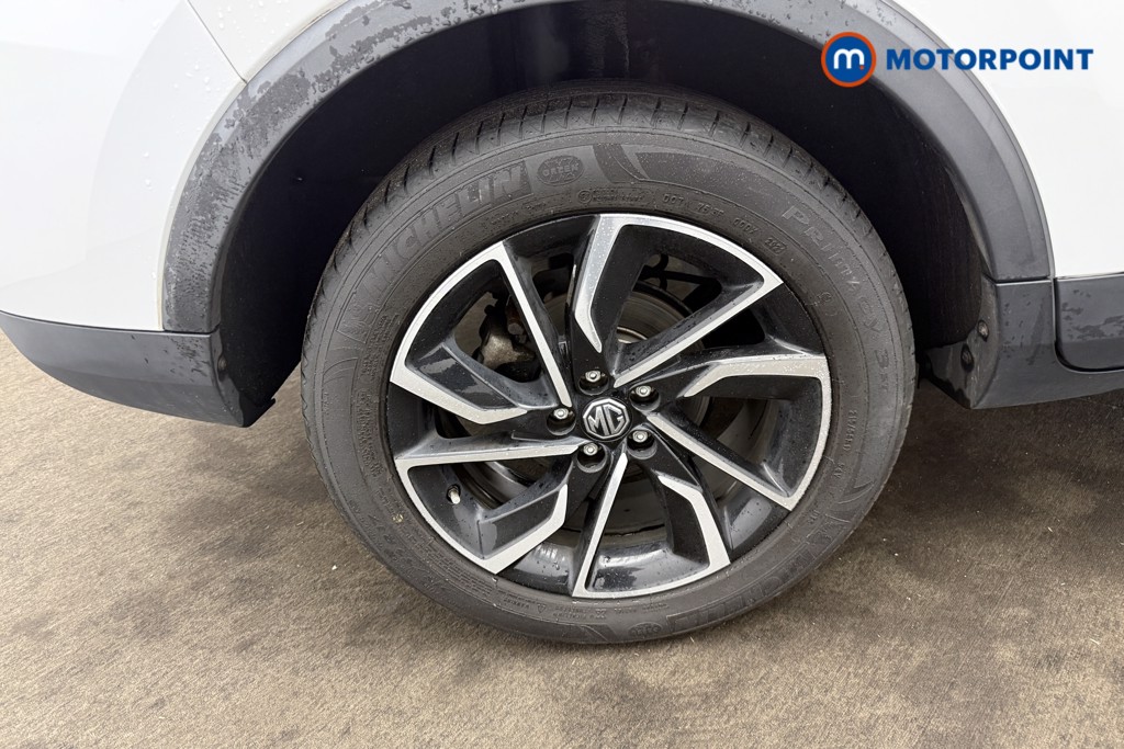 Mg Motor Uk ZS Exclusive Manual Petrol SUV - Stock Number (1674220) - 4th supplementary image