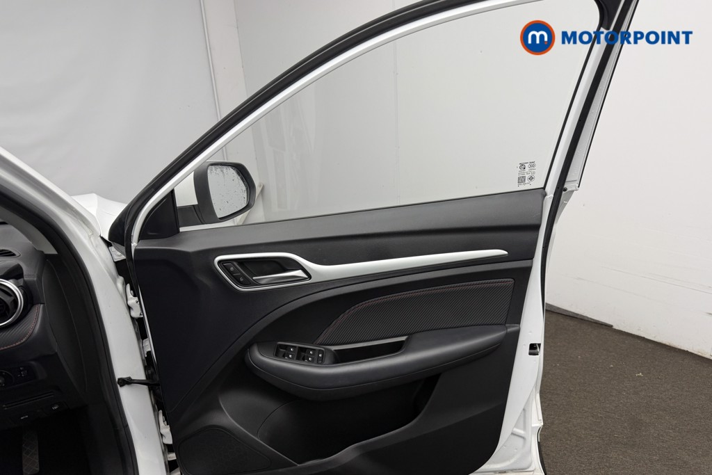 Mg Motor Uk ZS Exclusive Manual Petrol SUV - Stock Number (1674220) - 20th supplementary image