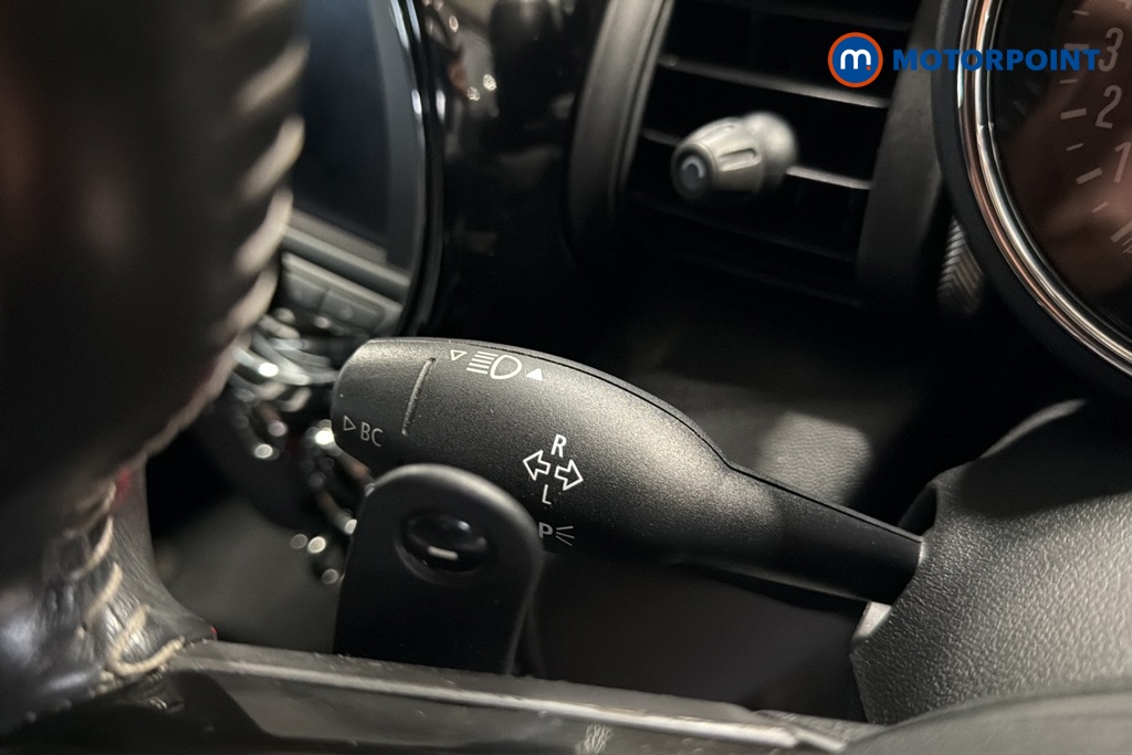 Mini Hatchback Cooper S Exclusive Automatic Petrol Hatchback - Stock Number (1674325) - 5th supplementary image