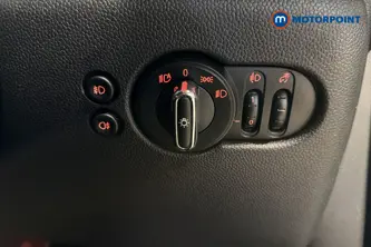 Mini Hatchback Cooper S Exclusive Automatic Petrol Hatchback - Stock Number (1674325) - 11th supplementary image