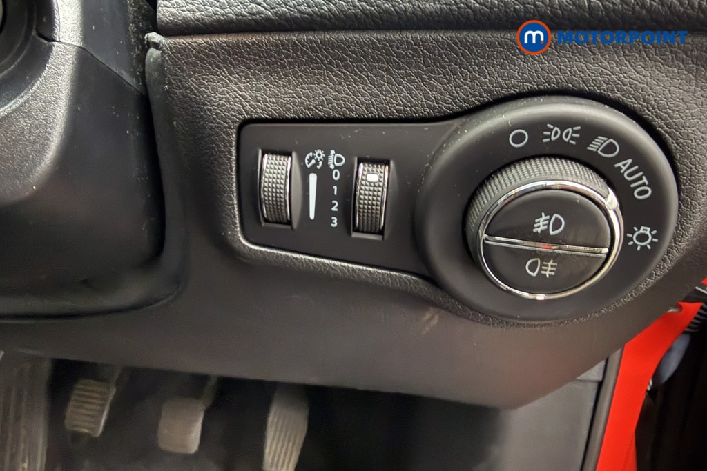 Jeep Compass Limited Manual Petrol SUV - Stock Number (1674792) - 37th supplementary image