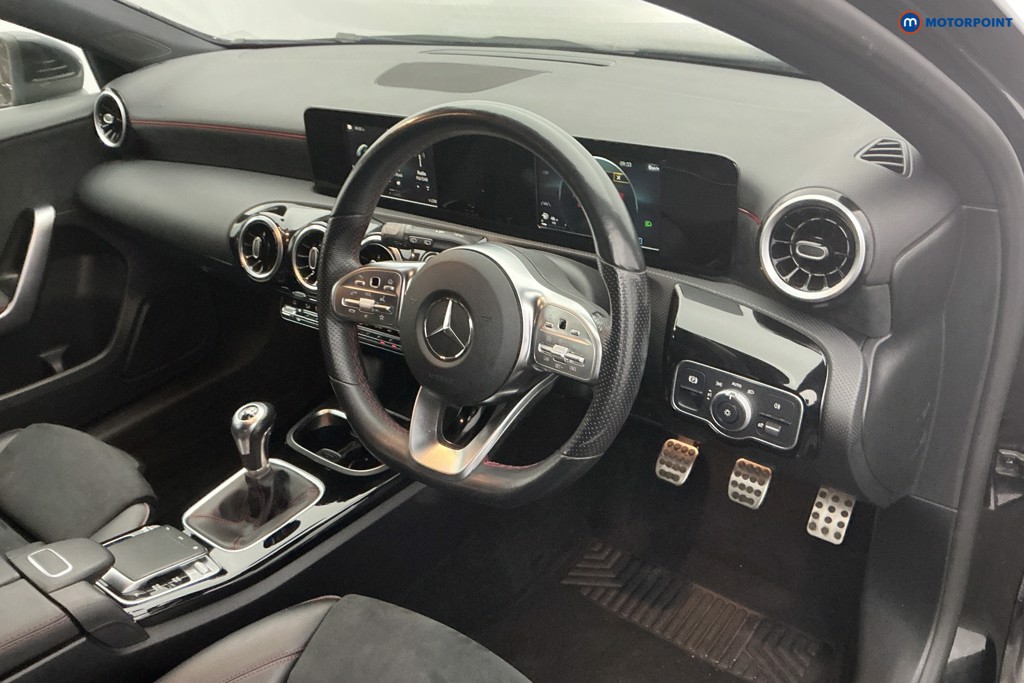 Mercedes-Benz A Class Amg Line Manual Petrol Hatchback - Stock Number (1675300) - 8th supplementary image