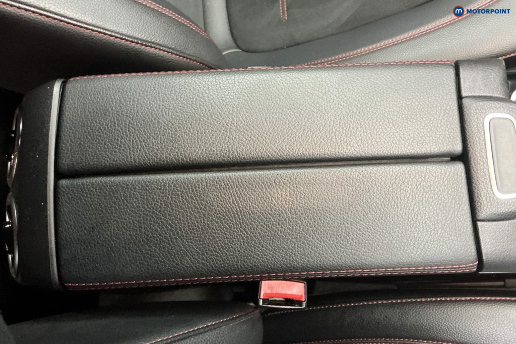 Mercedes-Benz A Class Amg Line Manual Petrol Hatchback - Stock Number (1675300) - 13th supplementary image