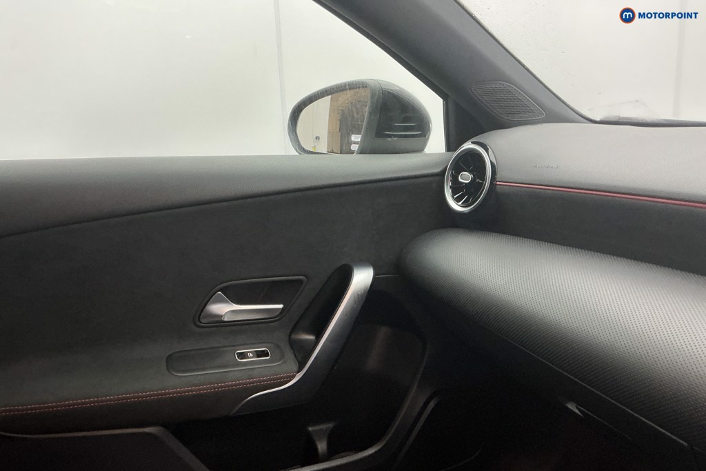 Mercedes-Benz A Class Amg Line Manual Petrol Hatchback - Stock Number (1675300) - 21st supplementary image