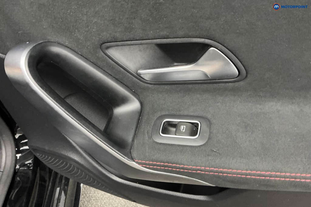 Mercedes-Benz A Class Amg Line Manual Petrol Hatchback - Stock Number (1675300) - 29th supplementary image
