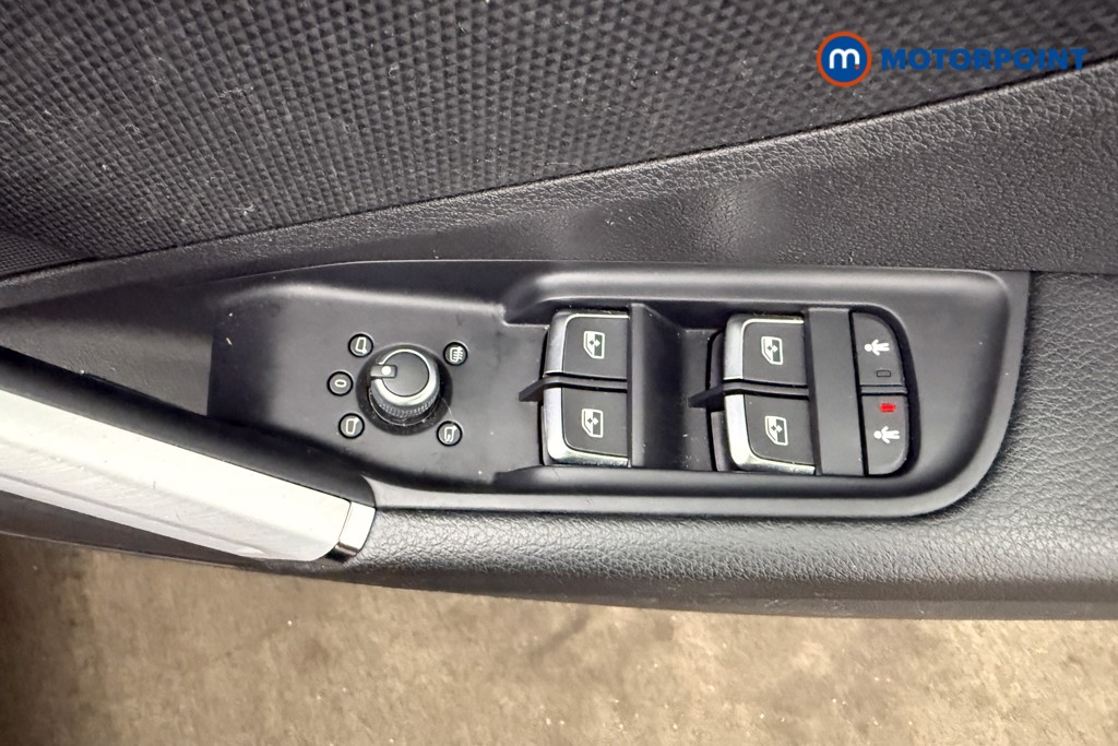 Audi Q2 S Line Automatic Petrol SUV - Stock Number (1676769) - 27th supplementary image
