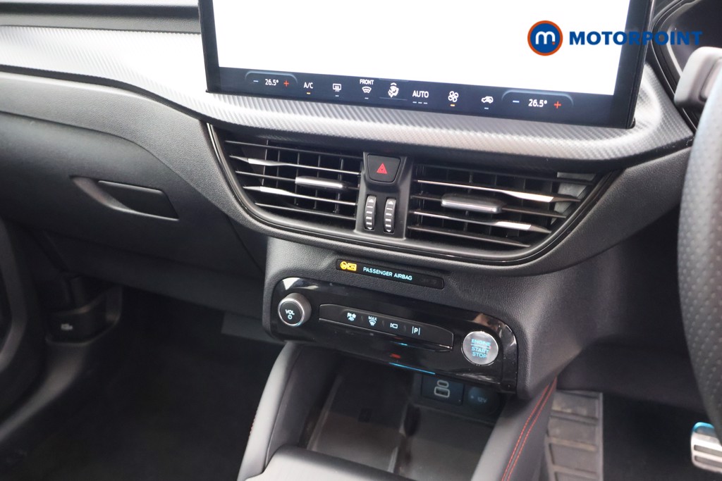 Ford Kuga St-Line Automatic Petrol Plug-In Hybrid SUV - Stock Number (1677609) - 12th supplementary image