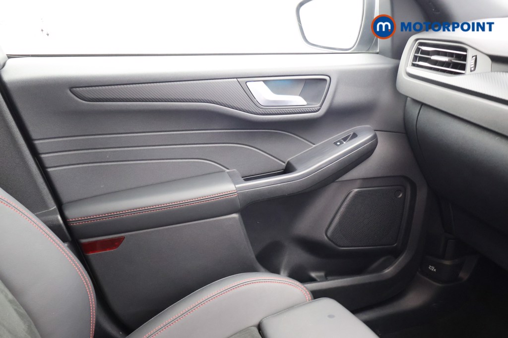 Ford Kuga St-Line Automatic Petrol Plug-In Hybrid SUV - Stock Number (1677609) - 16th supplementary image