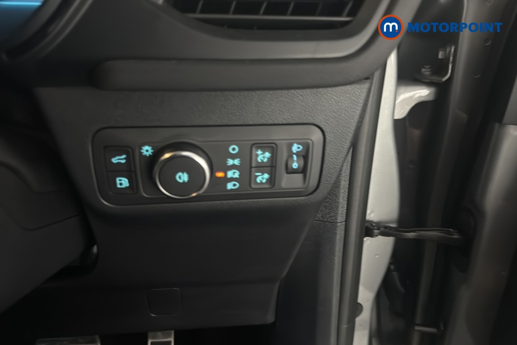 Ford Kuga St-Line Automatic Petrol Plug-In Hybrid SUV - Stock Number (1677632) - 11th supplementary image