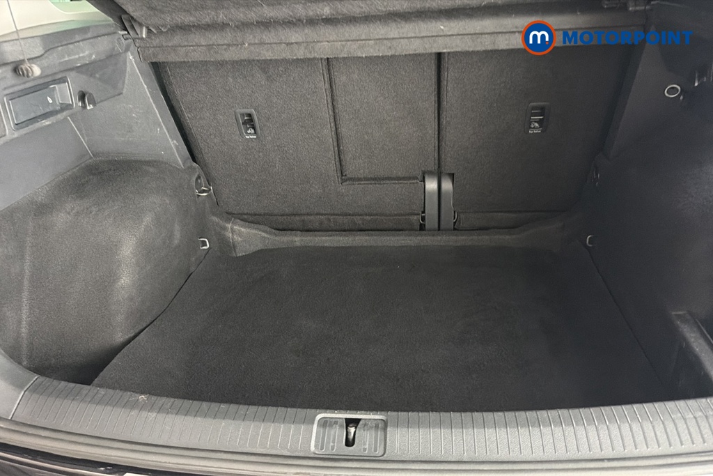 Volkswagen Tiguan Life Automatic Diesel SUV - Stock Number (1679472) - 30th supplementary image
