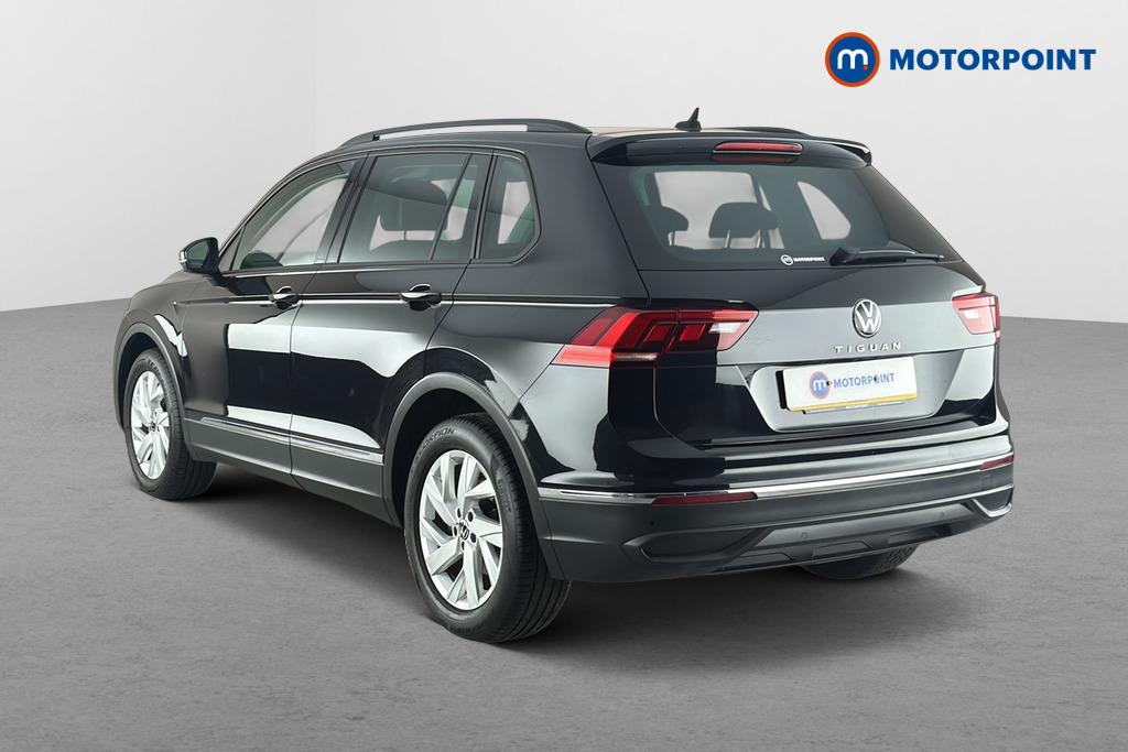 Volkswagen Tiguan Life Automatic Diesel SUV - Stock Number (1679472) - Drivers side rear corner