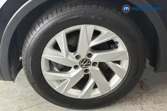 Volkswagen Tiguan Life Automatic Diesel SUV - Stock Number (1679472) - 44th supplementary image