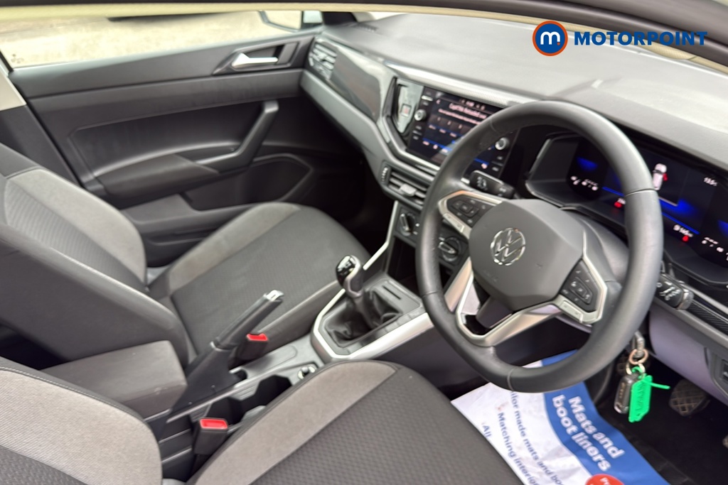 Volkswagen Polo Life Manual Petrol Hatchback - Stock Number (1679507) - 1st supplementary image