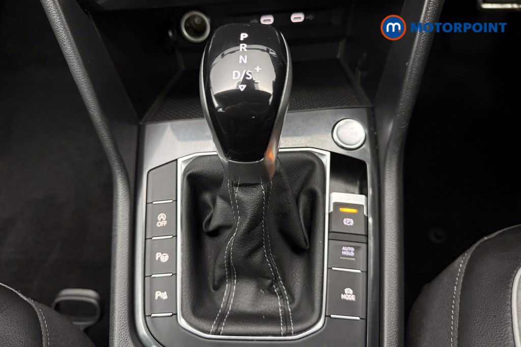 Volkswagen Tiguan R-Line Edition Automatic Petrol SUV - Stock Number (1679729) - 7th supplementary image