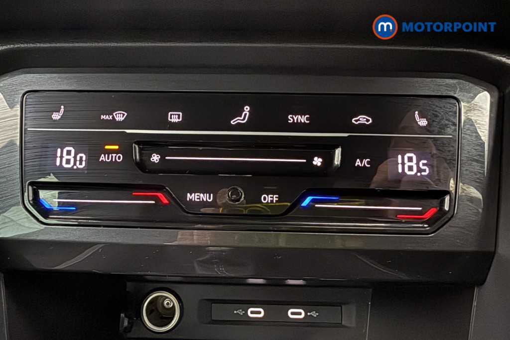 Volkswagen Tiguan R-Line Edition Automatic Petrol SUV - Stock Number (1679729) - 16th supplementary image