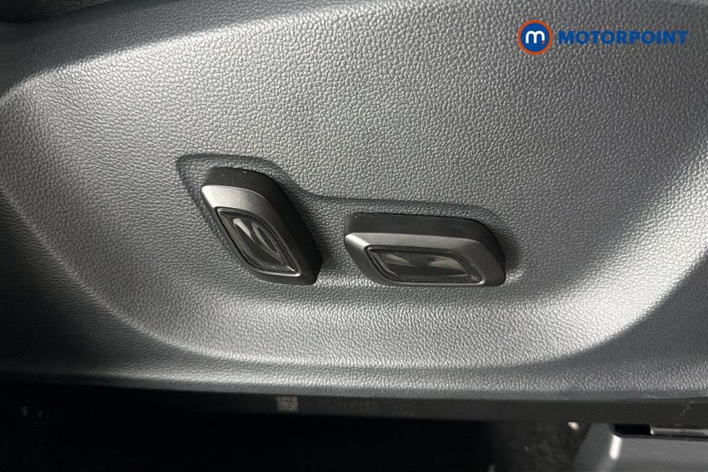 Mg Motor Uk ZS Exclusive Automatic Petrol SUV - Stock Number (1679796) - 23rd supplementary image