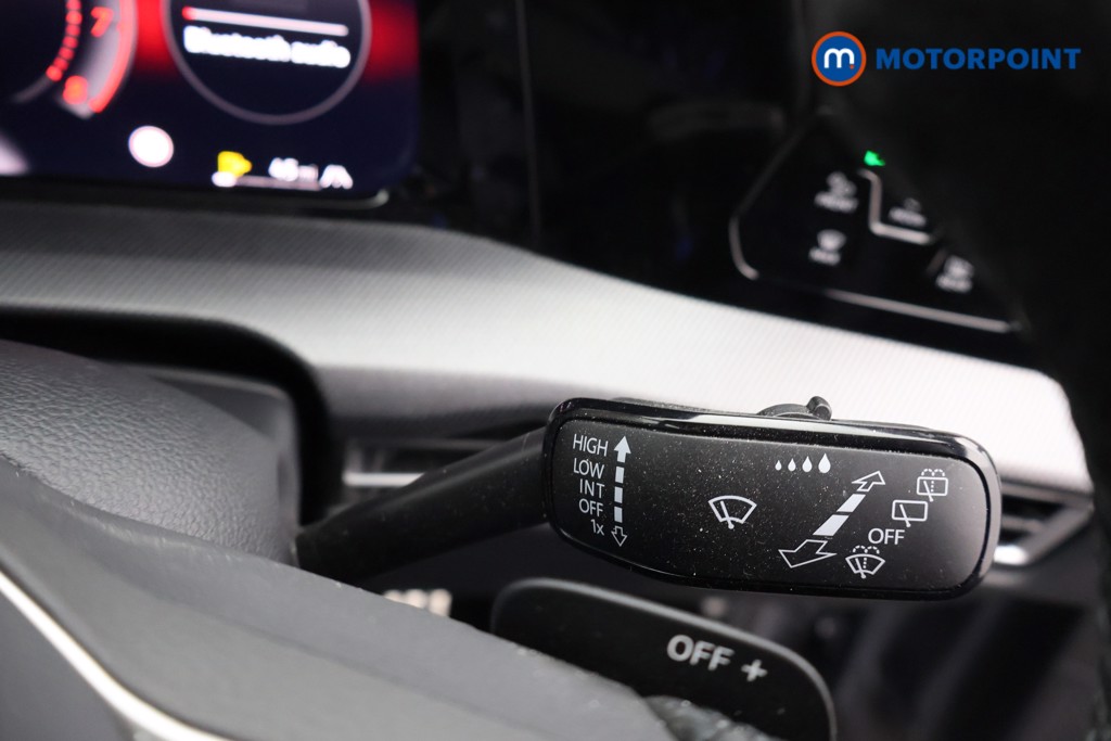 Volkswagen Golf Black Edition Automatic Petrol Hatchback - Stock Number (1681518) - 6th supplementary image