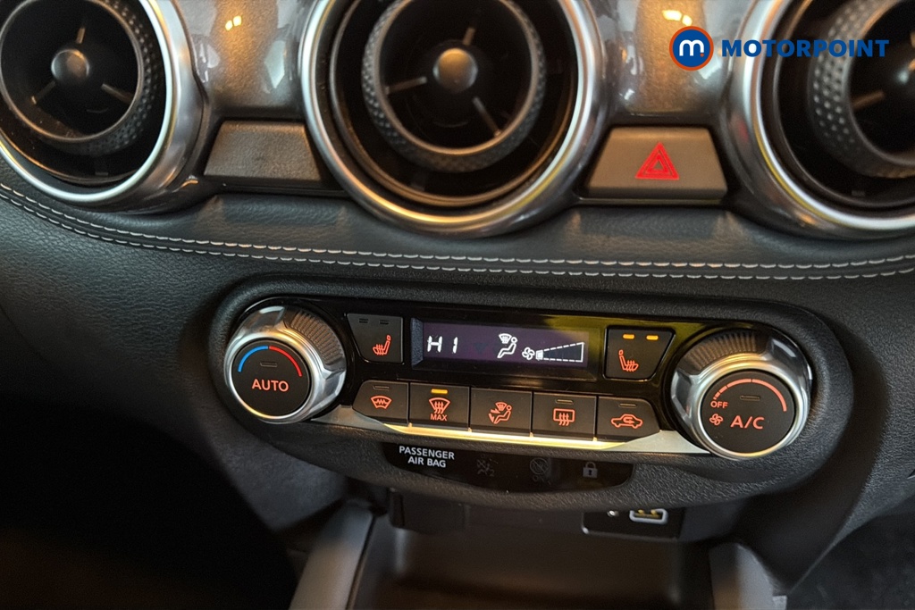 Nissan Juke Tekna Automatic Petrol SUV - Stock Number (1681604) - 12th supplementary image