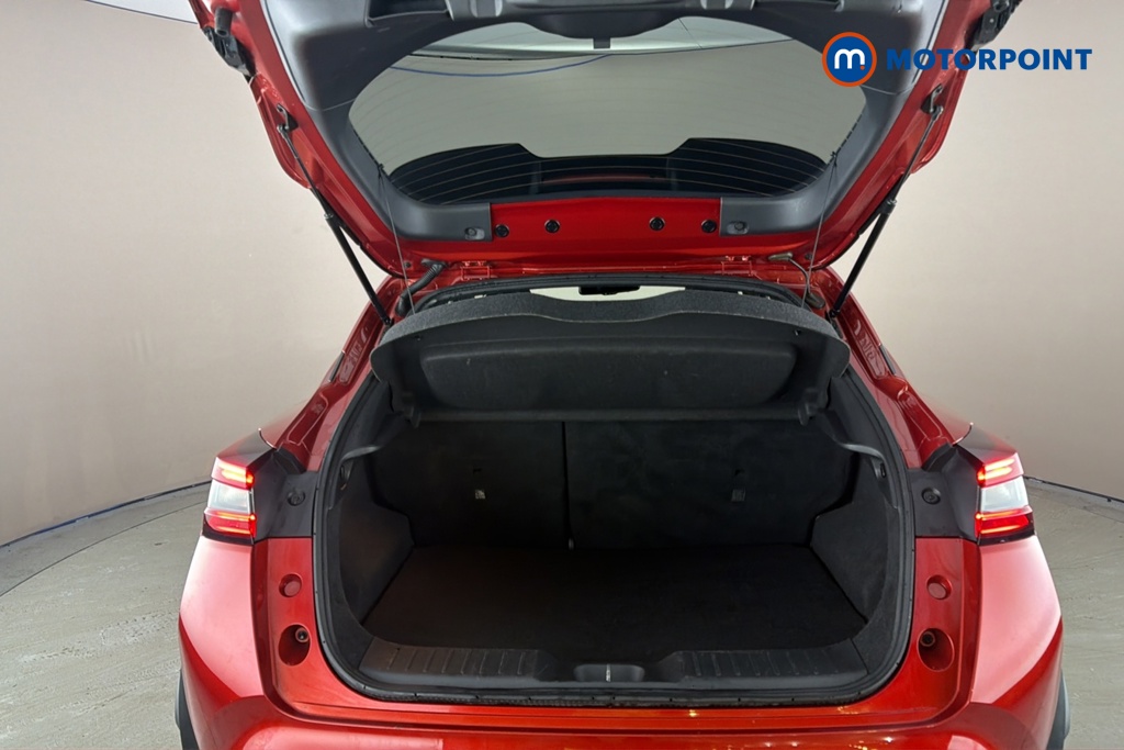 Nissan Juke Tekna Automatic Petrol SUV - Stock Number (1681604) - 30th supplementary image