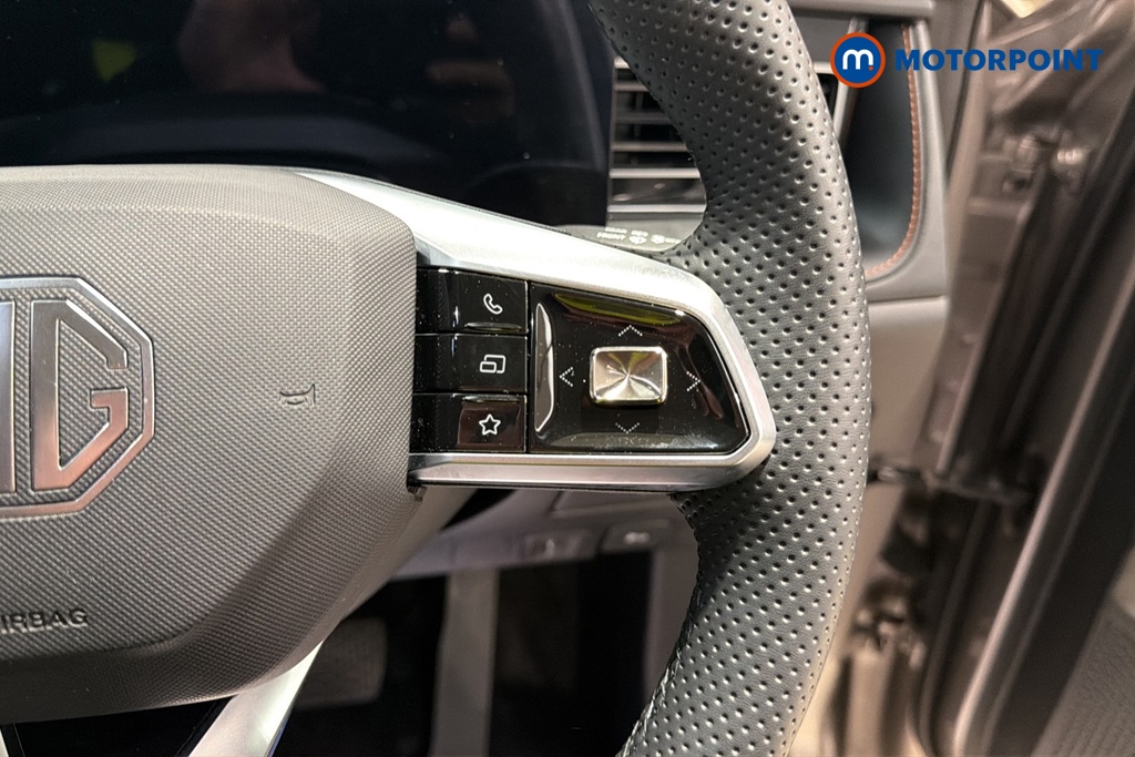 Mg Motor Uk HS Trophy Automatic Petrol-Electric Hybrid SUV - Stock Number (1682100) - 3rd supplementary image