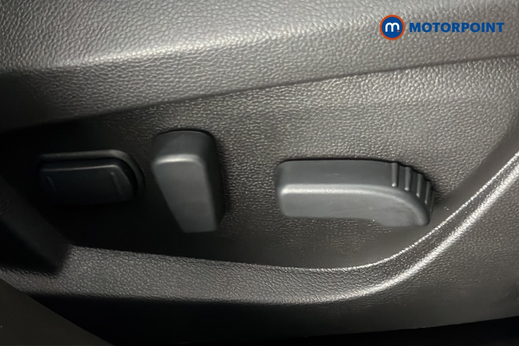 Renault Arkana Engineered Automatic Petrol-Electric Hybrid SUV - Stock Number (1682487) - 994th supplementary image