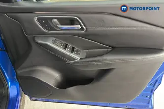 Nissan Qashqai Tekna Automatic Petrol SUV - Stock Number (1682804) - 18th supplementary image