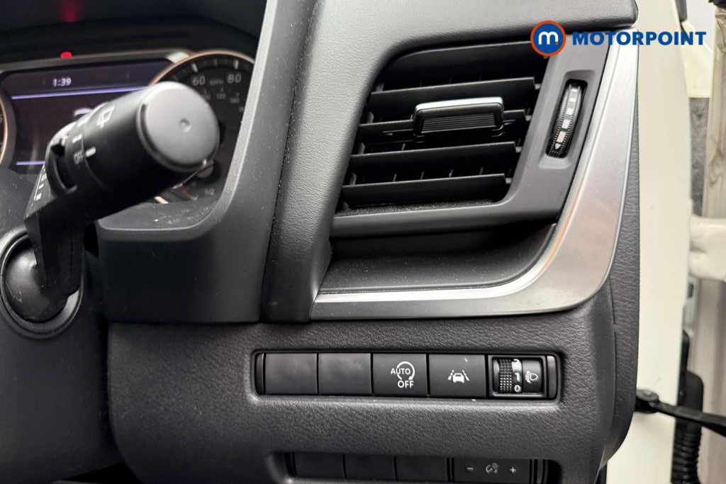 Nissan Qashqai Acenta Premium Automatic Petrol SUV - Stock Number (1683115) - 27th supplementary image