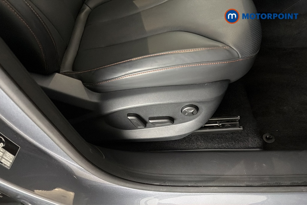 Mg Motor Uk HS Trophy Automatic Petrol-Electric Hybrid SUV - Stock Number (1683398) - 23rd supplementary image