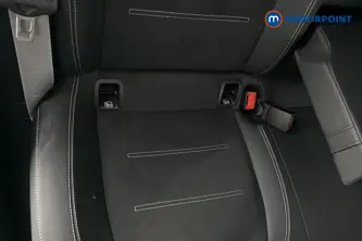 Mercedes-Benz CLA Amg Line Automatic Petrol Coupe - Stock Number (1684557) - 27th supplementary image