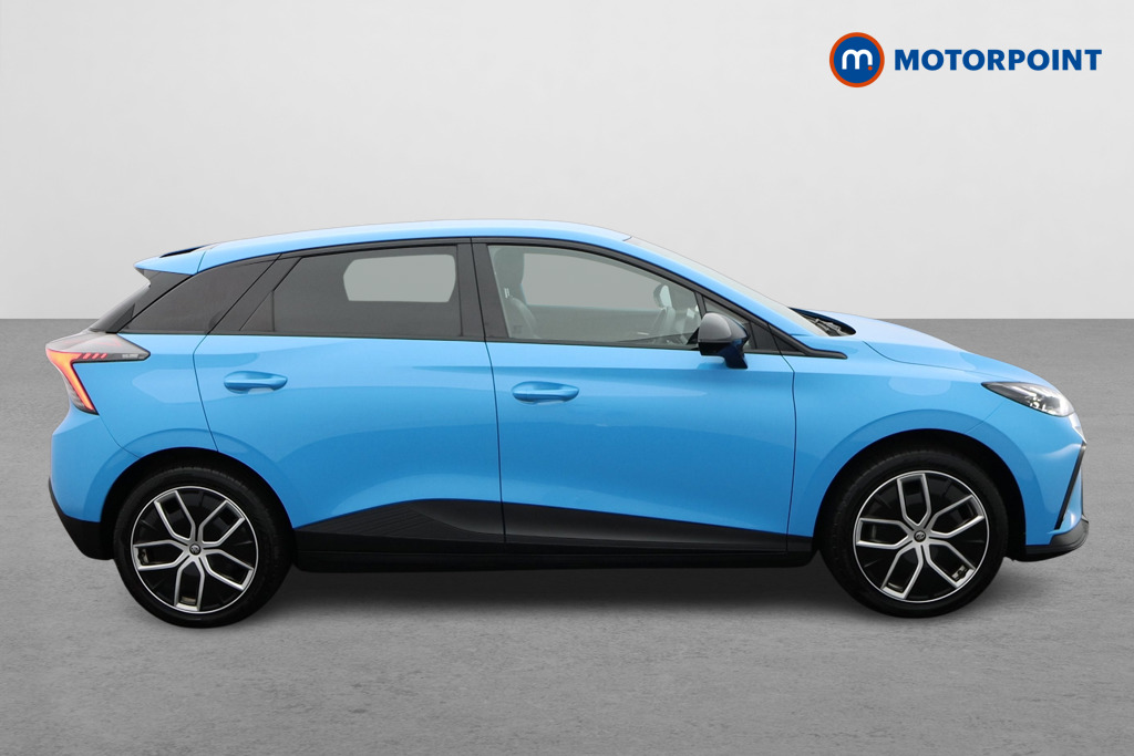 Mg Motor Uk MG4 Trophy Automatic Electric SUV - Stock Number (1684974) - Drivers side