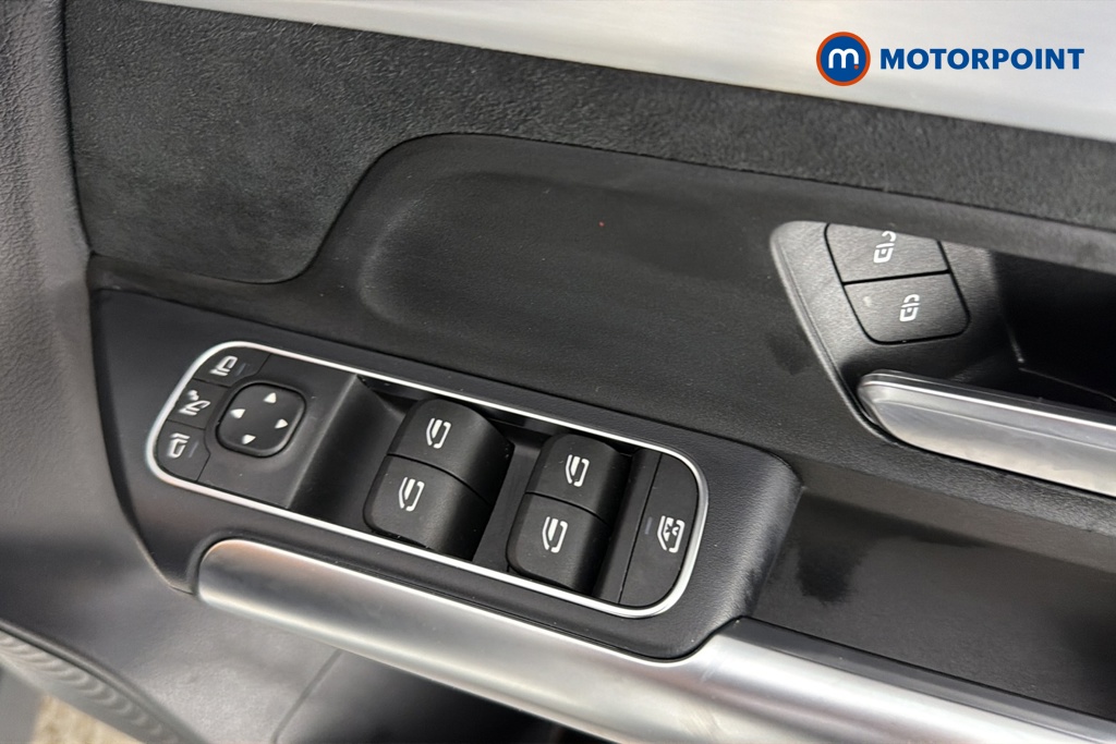 Mercedes-Benz GLA Amg Line Automatic Petrol SUV - Stock Number (1685247) - 19th supplementary image