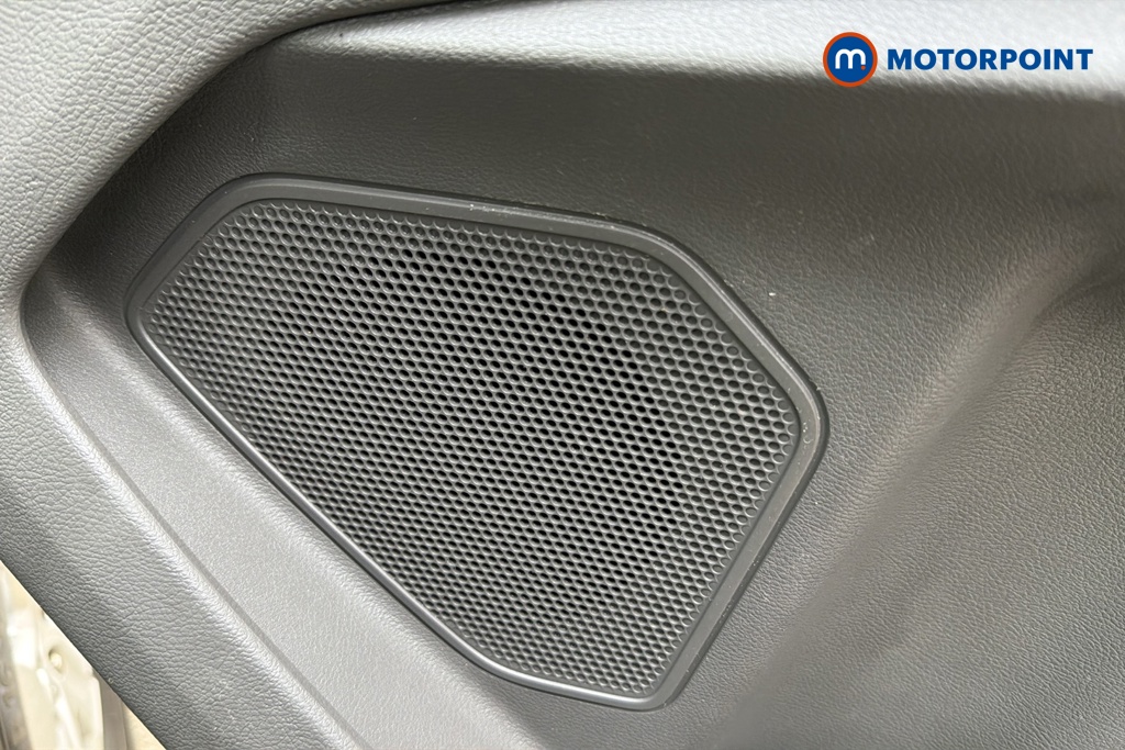 Ford Transit Limited Automatic Diesel Medium Roof Van - Stock Number (1685480) - 21st supplementary image