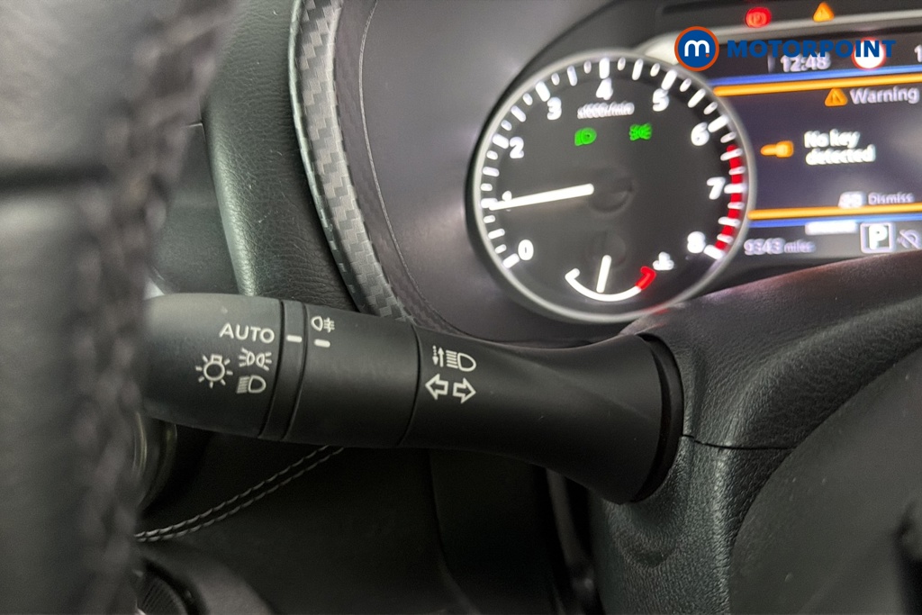 Nissan Juke N-Connecta Automatic Petrol SUV - Stock Number (1685633) - 5th supplementary image