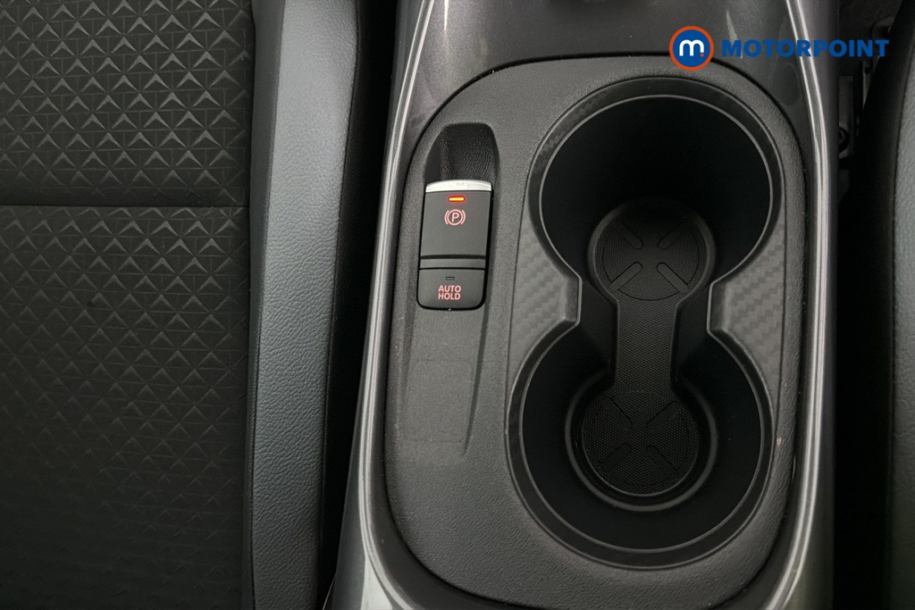 Nissan Juke N-Connecta Automatic Petrol SUV - Stock Number (1685633) - 16th supplementary image