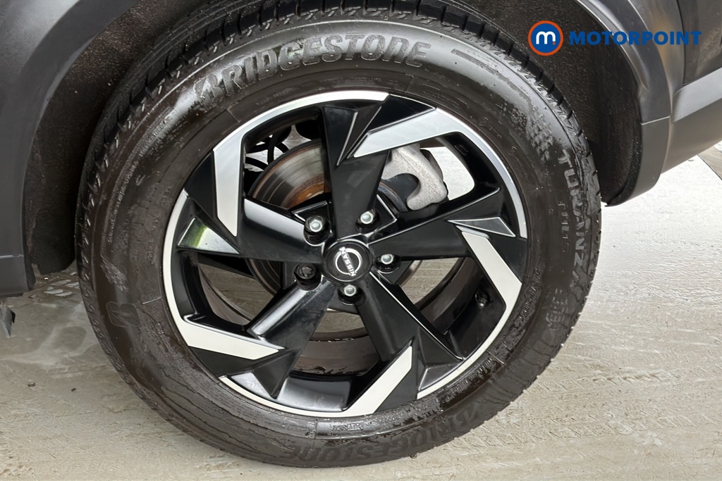 Nissan Juke N-Connecta Automatic Petrol SUV - Stock Number (1685633) - 45th supplementary image