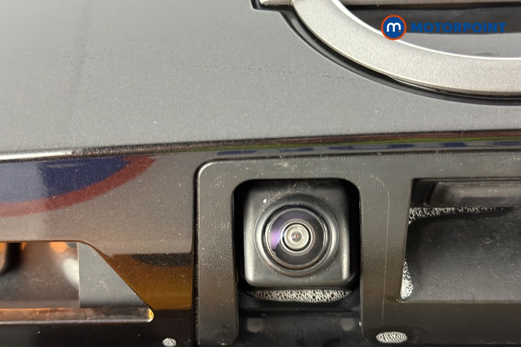 Nissan Juke N-Connecta Manual Petrol SUV - Stock Number (1685639) - 37th supplementary image