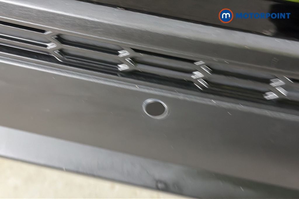 Nissan Juke N-Connecta Manual Petrol SUV - Stock Number (1685639) - 39th supplementary image